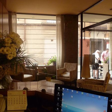 Hotel Pradas Jaca Exterior foto